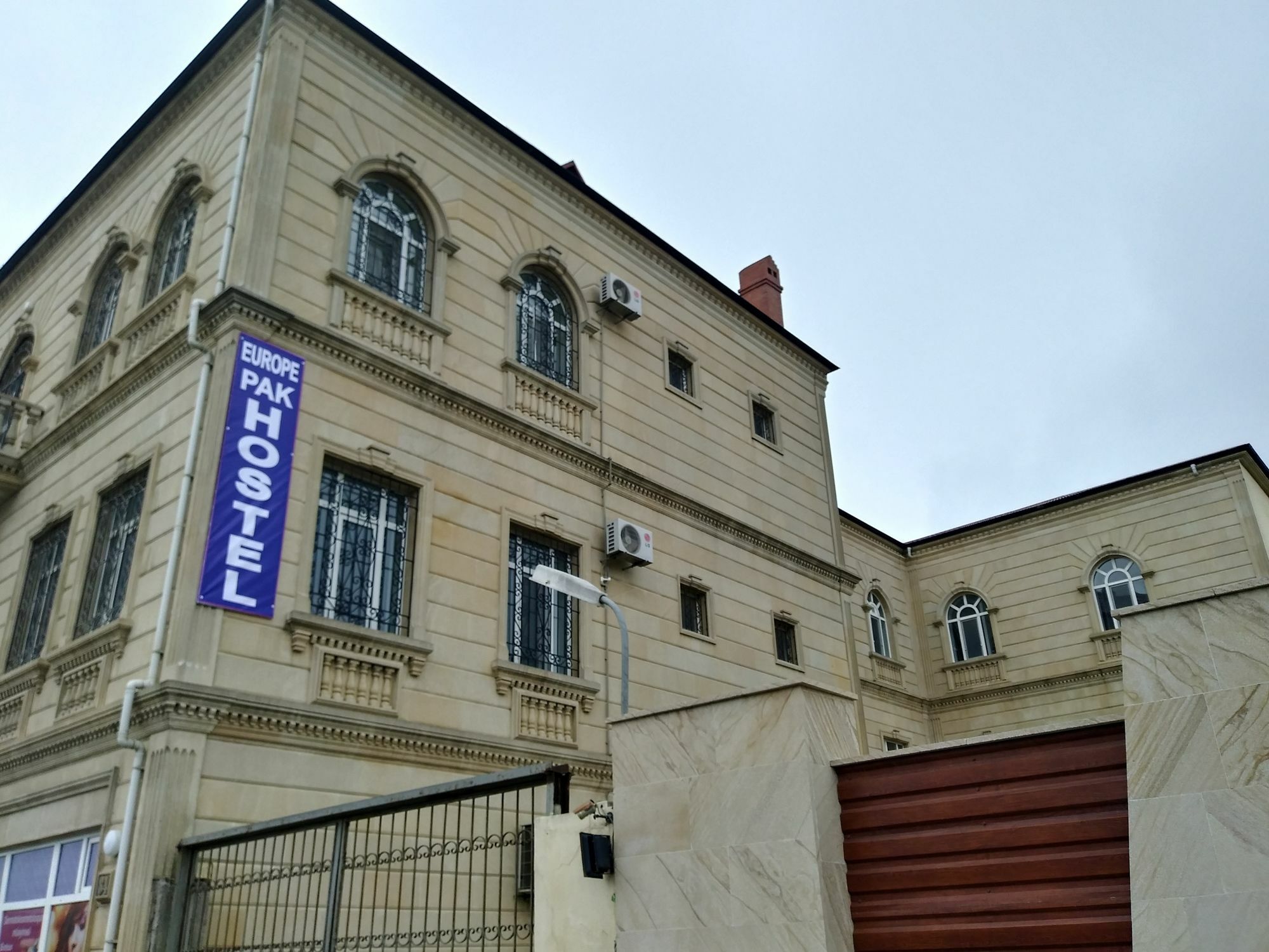 Europe Pak Hostel Bakú Exterior foto